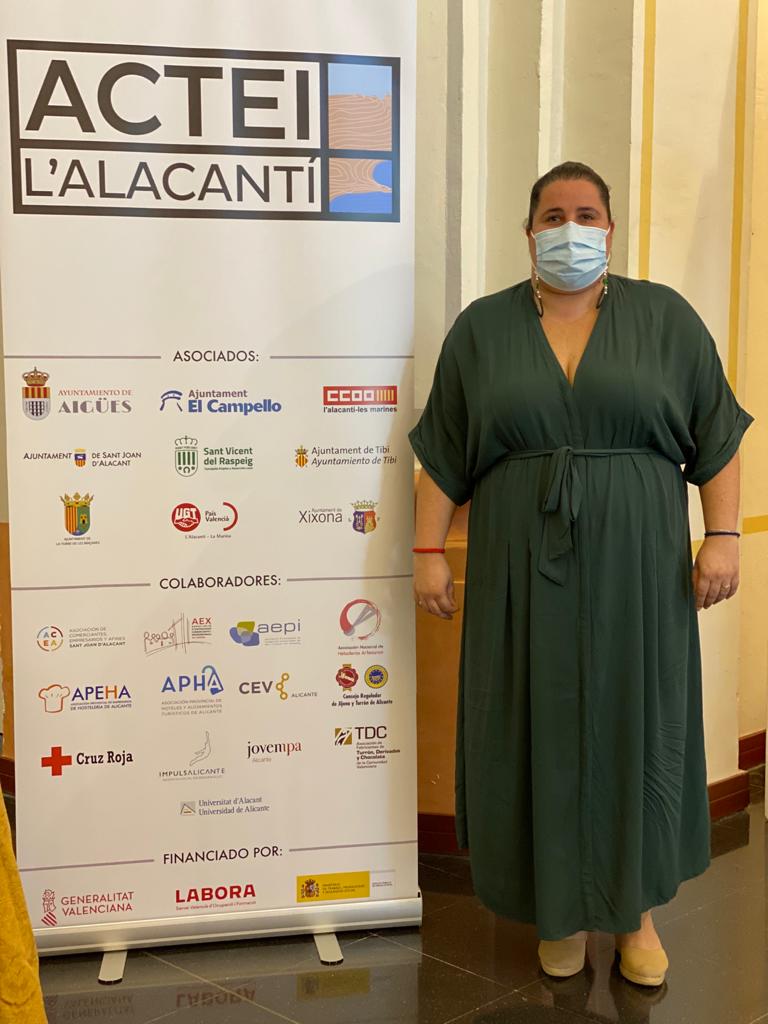   La concejala de Fomento y Empleo Maricarmen Alemañ (PP) 