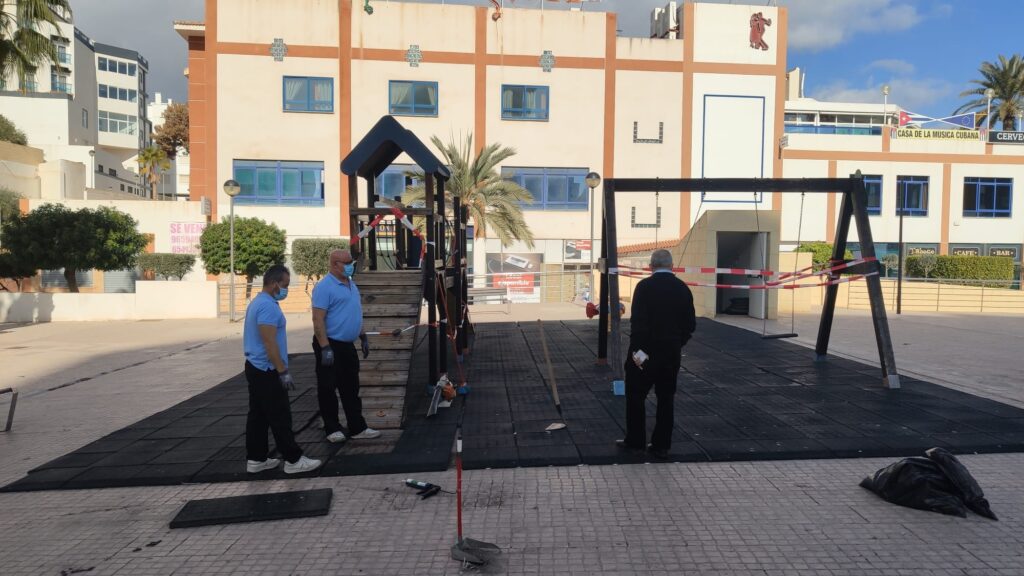 Rehabilitación de parques de la Concejalía de Servicios y Mantenimiento