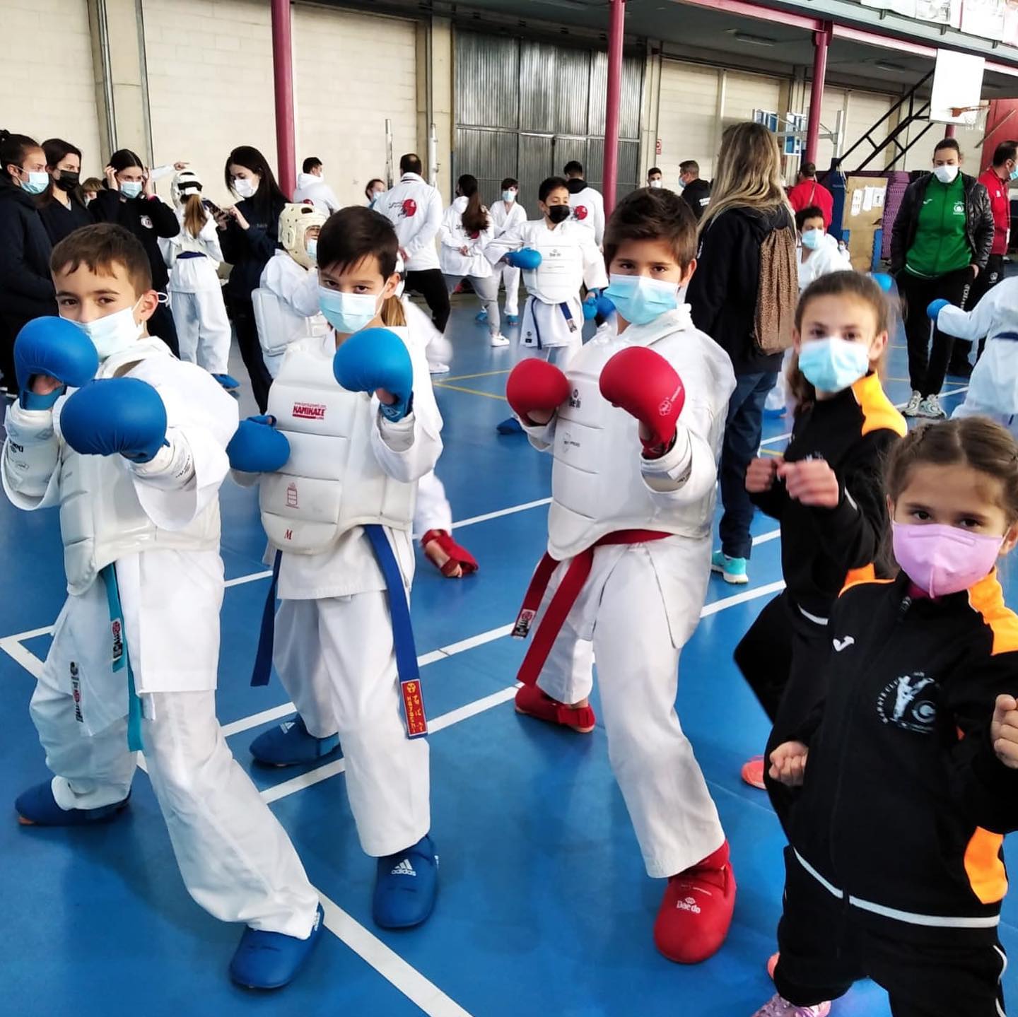 ��������� �������� Golden Dragon ����������: ����.