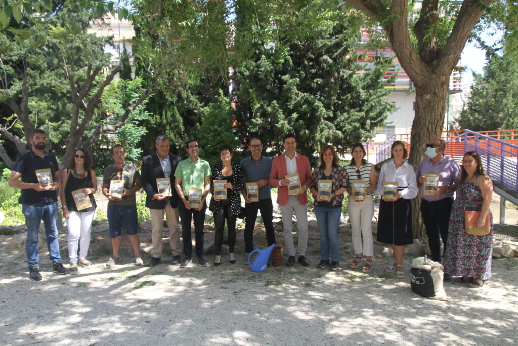  Presentación del Compost Piedra Negra se celebró en el Parc del Barranc de la Font en Xixona 