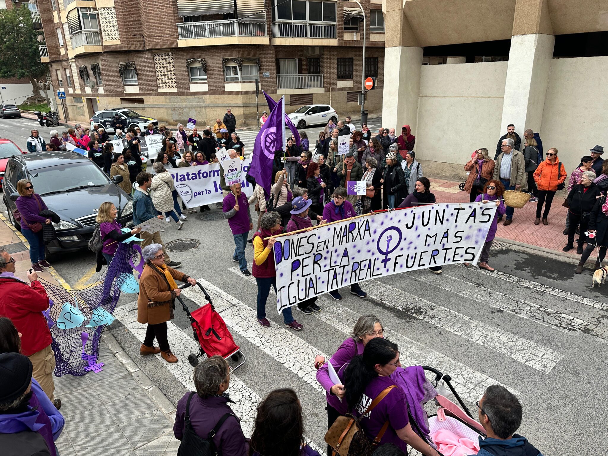 El Campello celebra el 8M con lectura de manifiesto y marcha por la ...