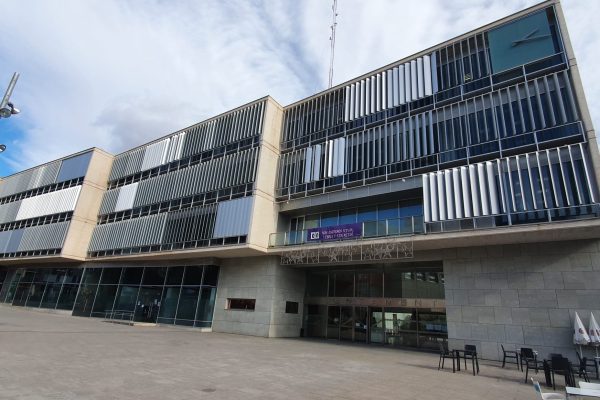 012108-PUIG-NINGUNEA-A-SAN-VTE-EN-LOS-PRESUPUESTO-2021