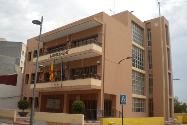 800px-Ayuntamiento_El_Campello