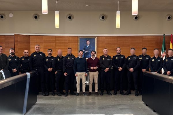 Acto-nombramiento-8-agentes-PL-SVR