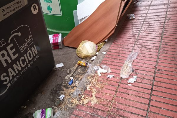 Foto-reciente-contenedores-en-san-vicente