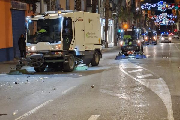 Imagen-Limpieza-calles-en-fiestas