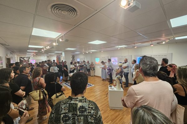 Inauguracion-del-aexposicion-de-Avshion