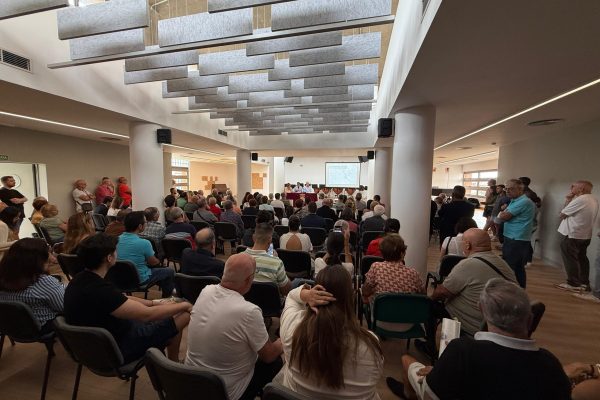 Jornada-informativa-PAU-7-LOS-URBANOS-1