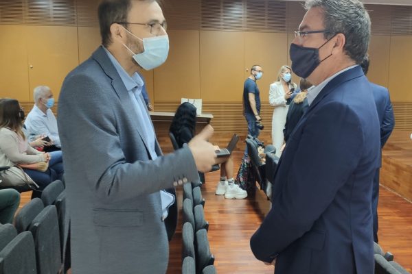 Julio-Oca-y-el-Presidente-del-Consorcio