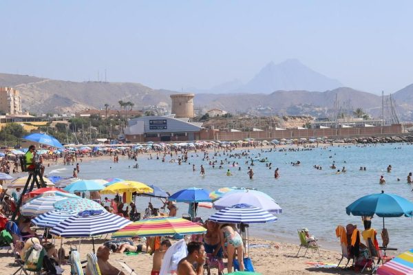 Playa-Carrer-la-Mar Playa-Carrer-la-Mar